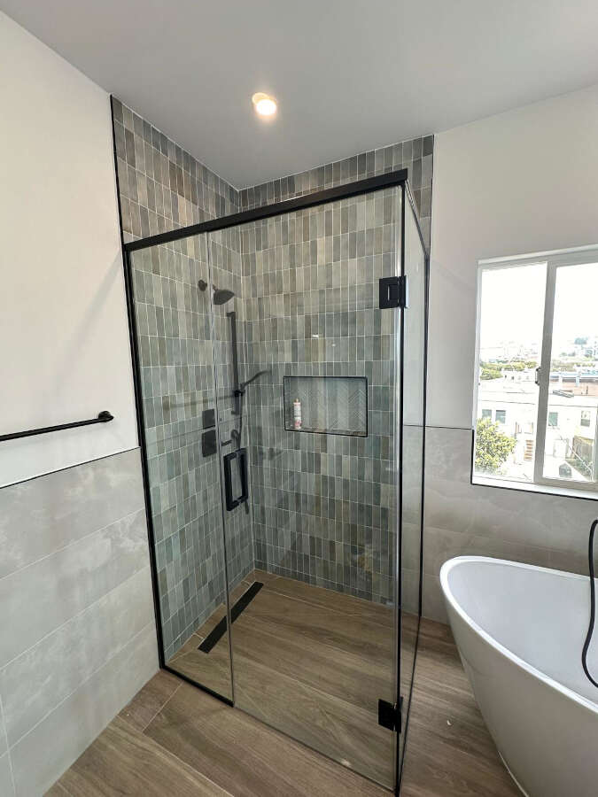 90 DEGREE SHOWER ENCLOSURE