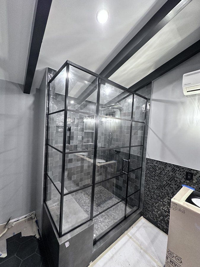 FRAMED SHOWER ENCLOSURE