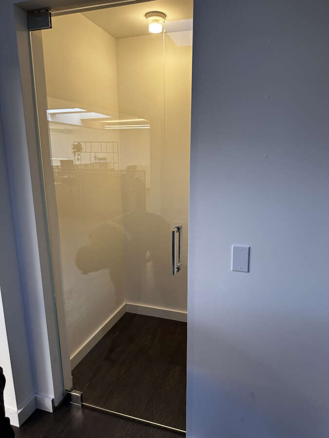 glass partition